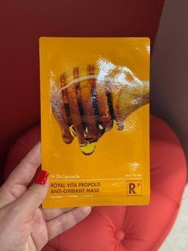 Маска антиоксидантна з экстрактом прополіса Dr.Ceuracle Vita Propolis Antioxidant Mask 8806133615805 фото