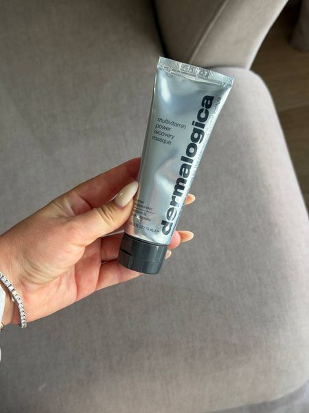Dermalogica Multivitamin Power Recovery Masque - Мультивітамінна відновлююча маска, 75 мл 110716 фото