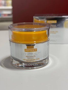 Ліфтінг-крем з пептидами та 12% ніацинаміду Medi Peel Peptide 9 Vitanol Cream Pro 8809941822236 фото