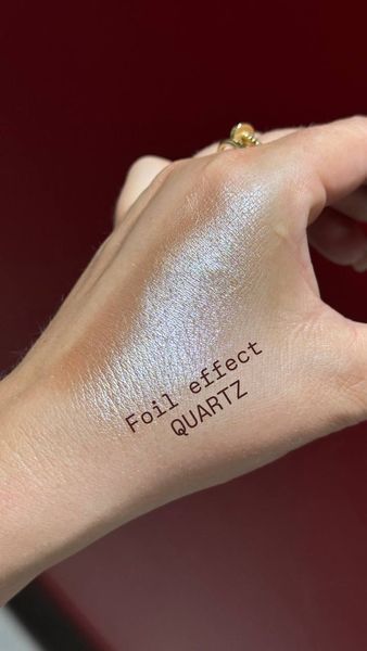 Тіні для повік перламутрові Paese Foil Effect Eyeshadow 300 Quartz 5902627622830 фото